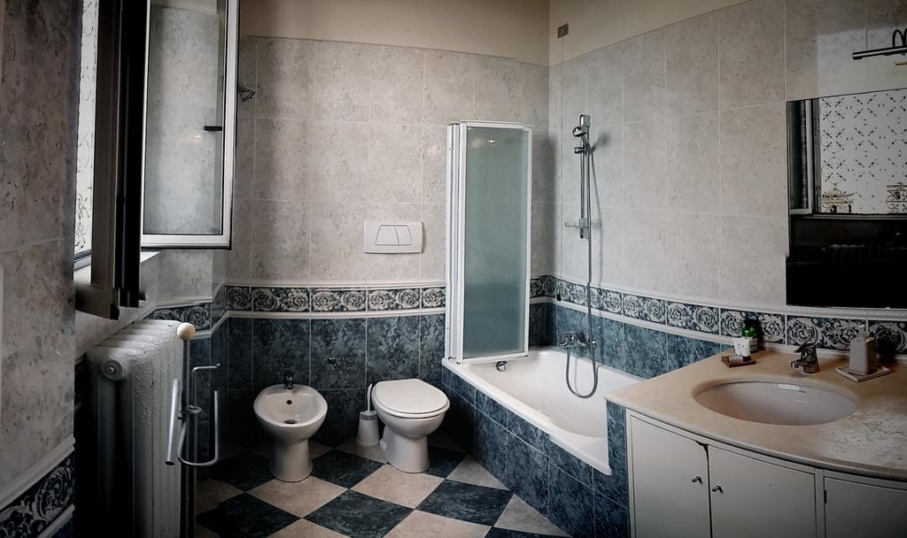 Resort A Palazzo B&B Fermo Habitación foto
