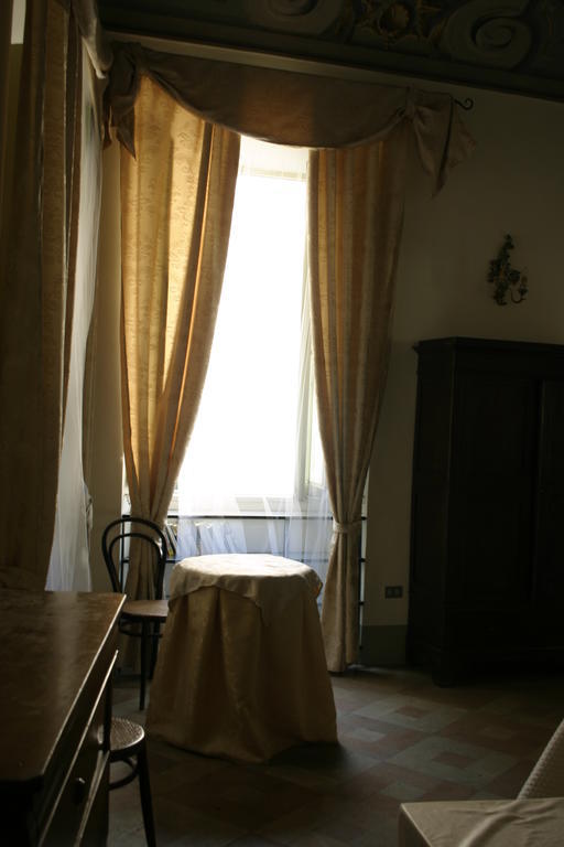 Resort A Palazzo B&B Fermo Habitación foto